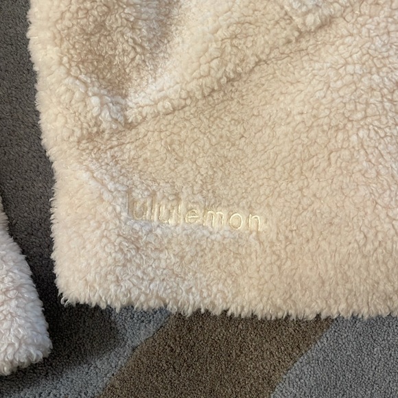 NWT Lululemon White Opal Oversized Half Zip Fleece Hoodie Fuzzy Scuba Jacket - Picture 6 of 7